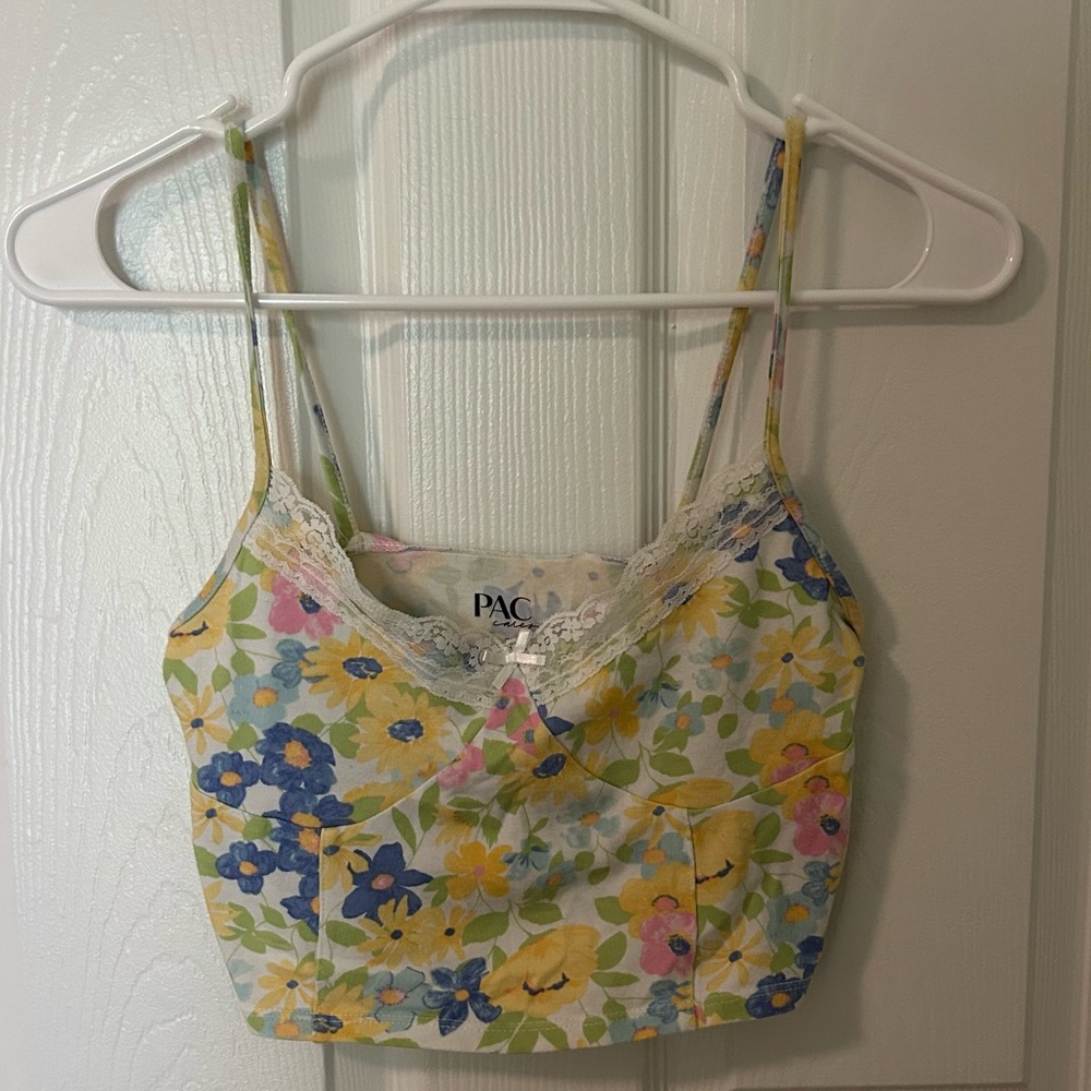 PacSun Pac Cares floral lacy tank top. Size small - Picture 1 of 2